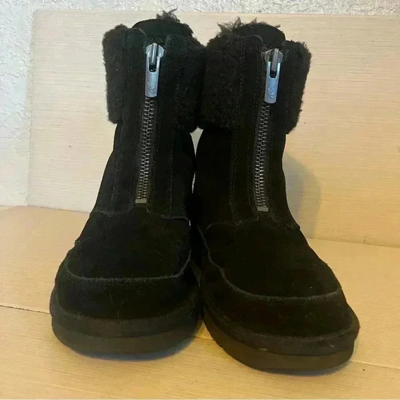 Koolaburra by Ugg Faux Fur Zip Up Boots - Picture 3 of 8